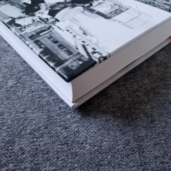 Taschen 50 Photo Icons The Story Behind the Pictures Hans-Michael Koetzle 2011 - Picture 3 of 16